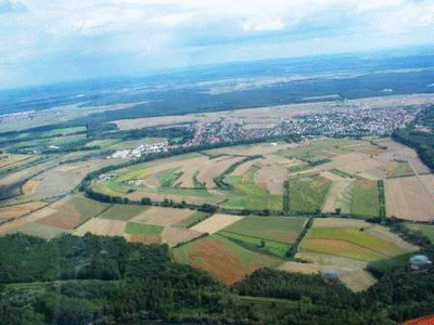 Linkenheim-Hochstetten aus der Vogelperspektive